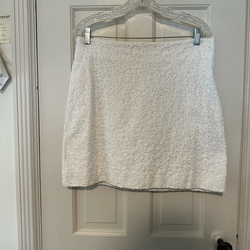 White eyelet pencil skirt sz 12 by Larkspur